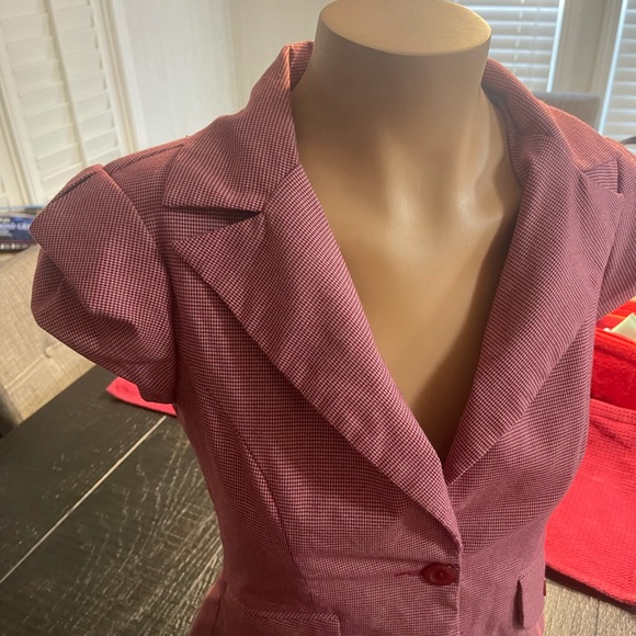 *3 for $20* Red houndstooth blazer by Rampage - Picture 6 of 8
